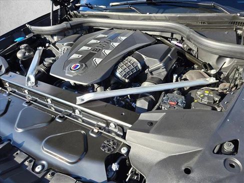 New 2026 BMW ALPINA XB7 image 17