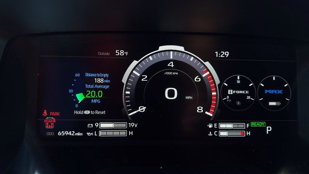 Used 2024 Toyota Sequoia Platinum AWD/4WD image 22