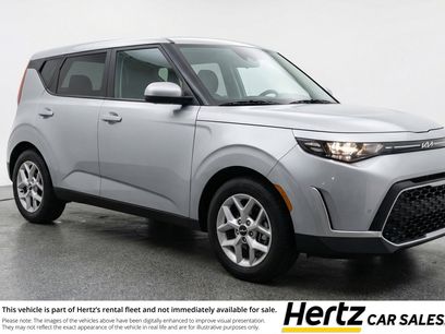 Used 2025 Kia Soul LX w/ LX Technology Package