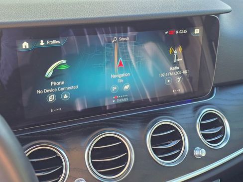 Used 2023 Mercedes-Benz E 450 4MATIC Sedan image 15