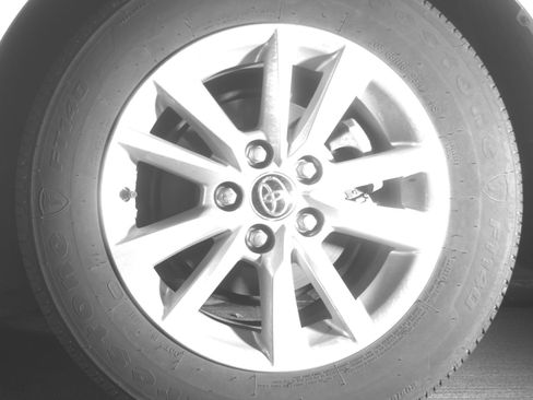 Used 2025 Toyota Camry LE FWD image 14