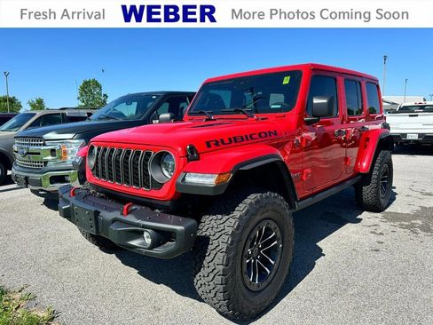 Used 2025 Jeep Wrangler Unlimited Rubicon AWD/4WD image 1