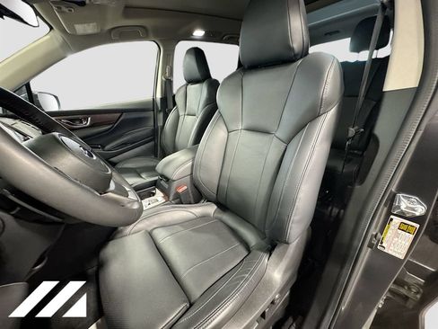Used 2025 Subaru Ascent Touring AWD/4WD image 23