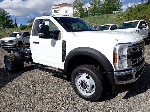 New 2026 Ford F550 4x4 Regular Cab Super Duty image 9