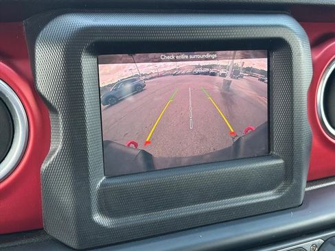 Used 2020 Jeep Wrangler Unlimited Rubicon AWD/4WD image 5