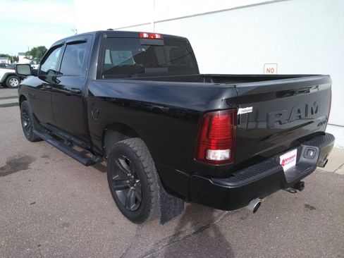 Used 2017 RAM 1500 Sport image 7
