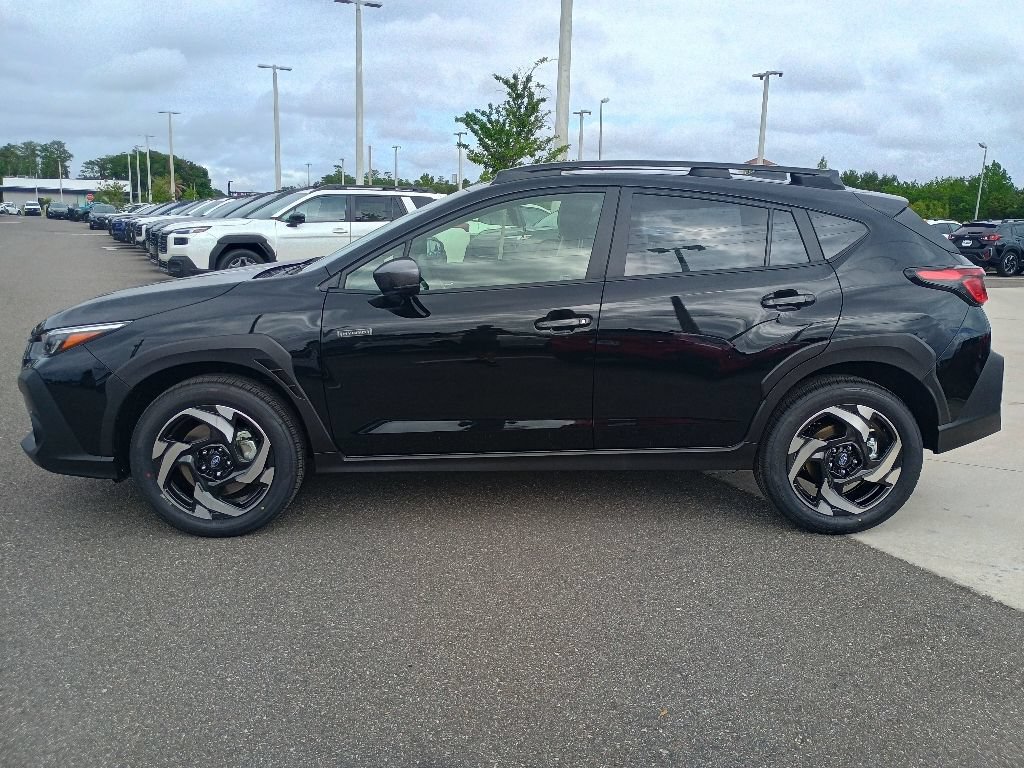 New 2026 Subaru Crosstrek 2.5i Limited w/ Crosstrek Mirror Package AWD/4WD image 3
