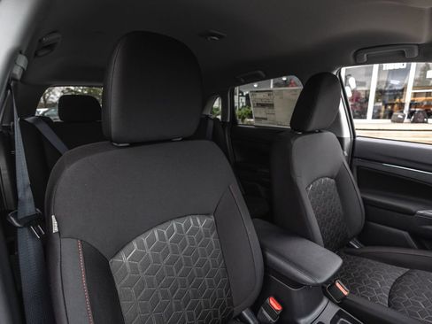 New 2026 Mitsubishi Outlander Sport LE AWD/4WD image 34