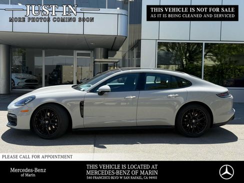 Used 2023 Porsche Panamera RWD image 3