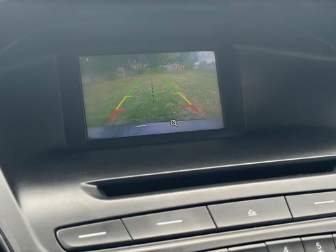 Used 2017 Ford Focus SE FWD image 35