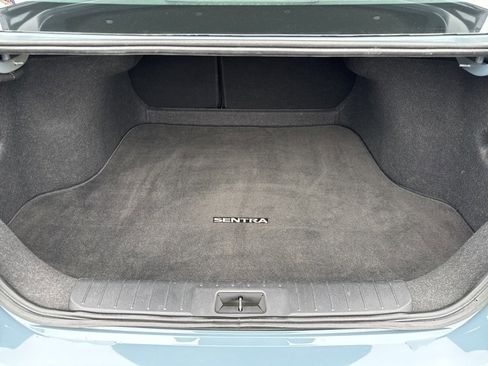 Used 2024 Nissan Sentra SV image 8