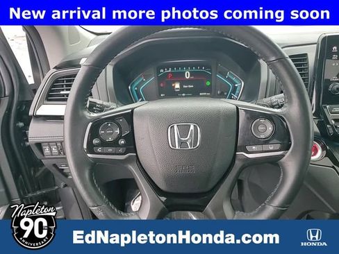 Used 2023 Honda Odyssey Touring image 16