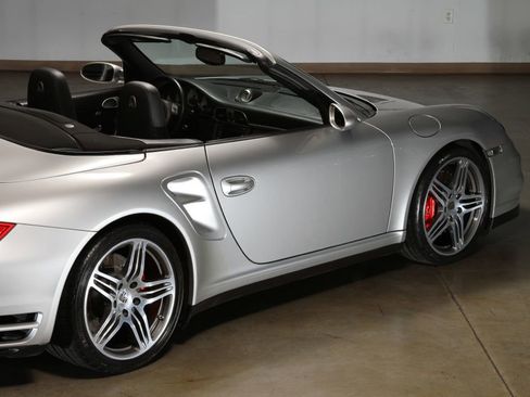 Used 2009 Porsche 911 Turbo image 13