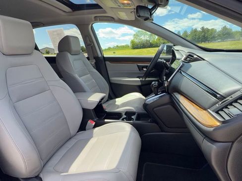 Used 2017 Honda CR-V Touring image 22