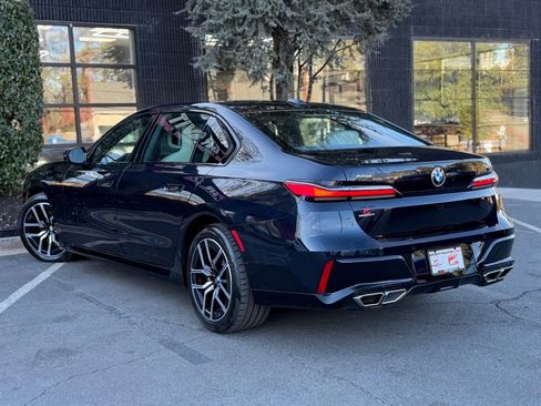 Used 2023 BMW 760i xDrive 760i xDrive image 19