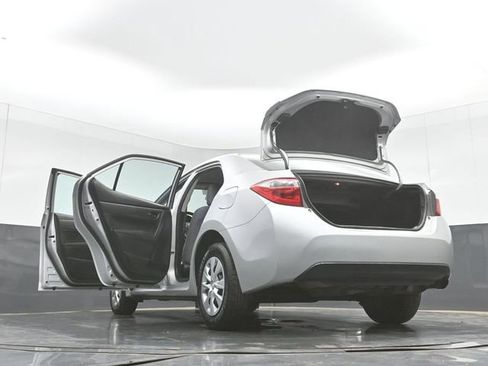 Used 2016 Toyota Corolla L FWD image 50