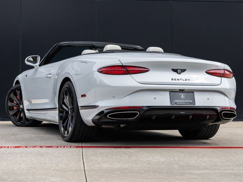Used 2025 Bentley Continental GTC AWD/4WD image 6
