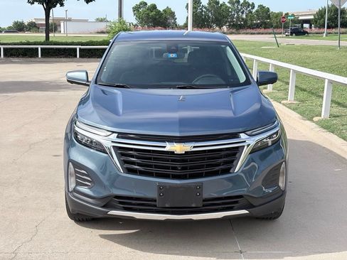 Used 2024 Chevrolet Equinox LT FWD image 2