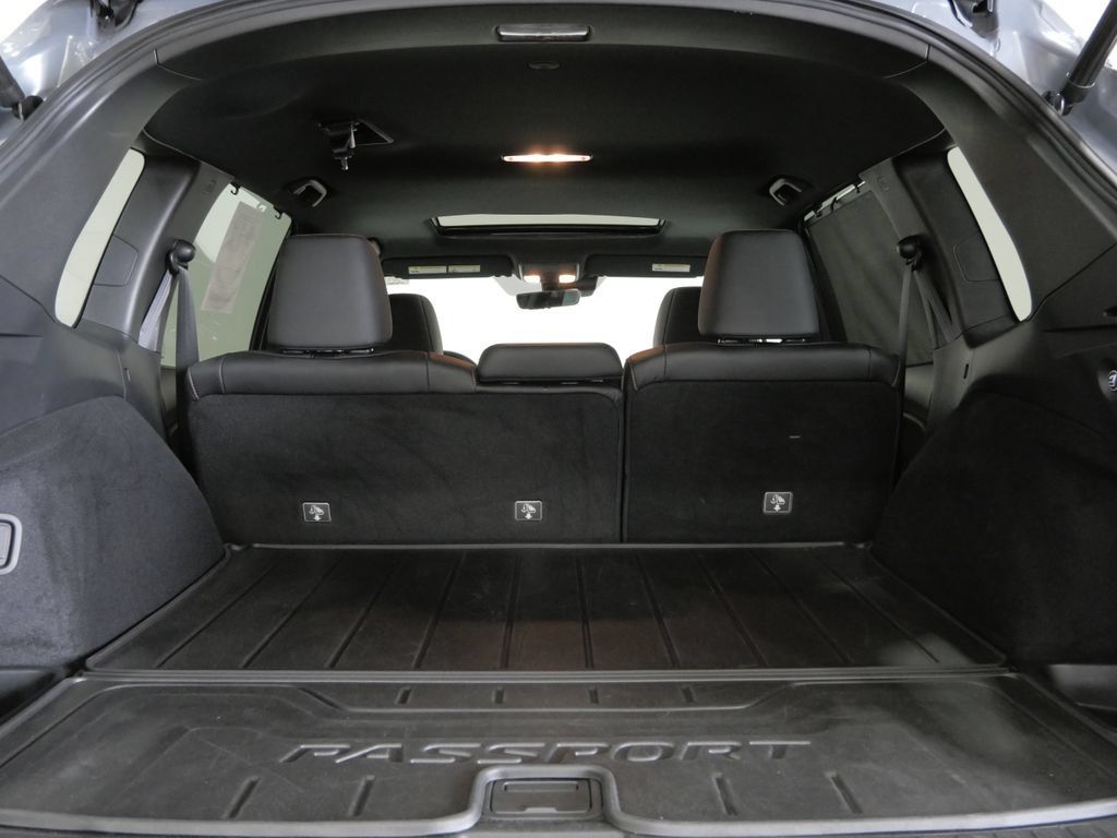 Used 2025 Honda Passport TrailSport image 25
