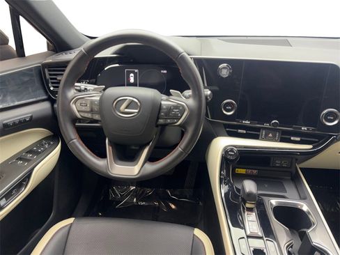Used 2024 Lexus NX 250 FWD w/ Premium Package image 53