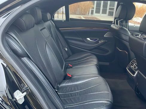 Used 2015 Mercedes-Benz S 550 4MATIC Sedan image 23
