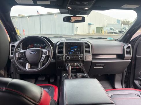 Used 2018 Ford F150 Lariat w/ Equipment Group 502A Luxury AWD/4WD image 20