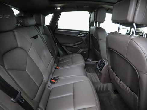 Used 2021 Porsche Macan GTS image 26