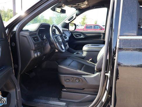 Used 2024 GMC Yukon SLT AWD/4WD image 25