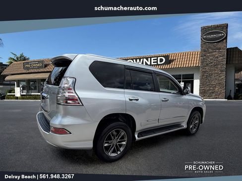 Used 2015 Lexus GX 460 w/ Premium Package AWD/4WD image 7