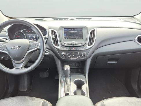 Used 2021 Chevrolet Equinox LT image 11