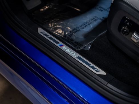 Used 2025 BMW X5 M60i w/ Climate Comfort Package image 71