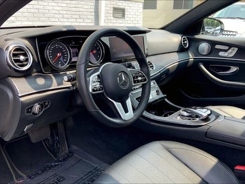 Used 2019 Mercedes-Benz E 300 4MATIC image 14