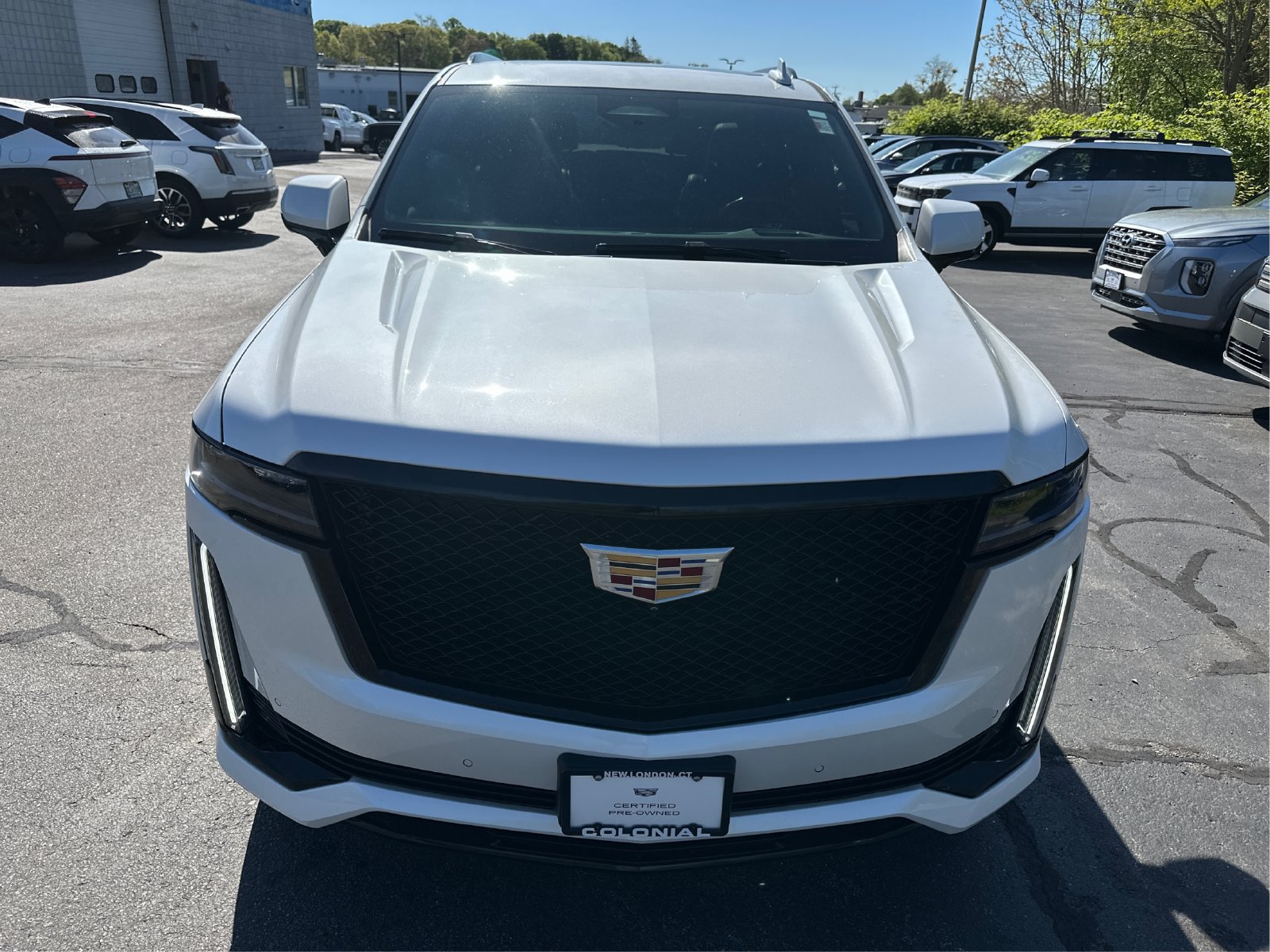 Certified 2023 Cadillac Escalade Sport AWD/4WD image 23