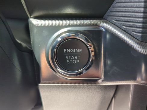 New 2025 Ford F150 Lariat w/ Equipment Group 502A High image 61