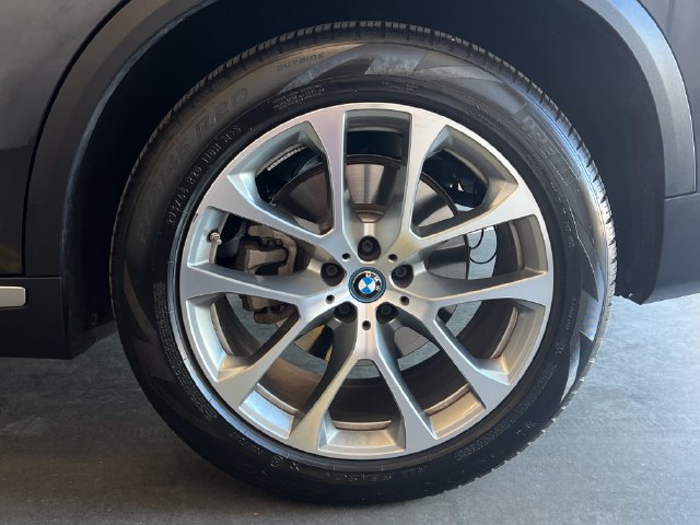Used 2023 BMW X5 xDrive45e AWD/4WD image 10