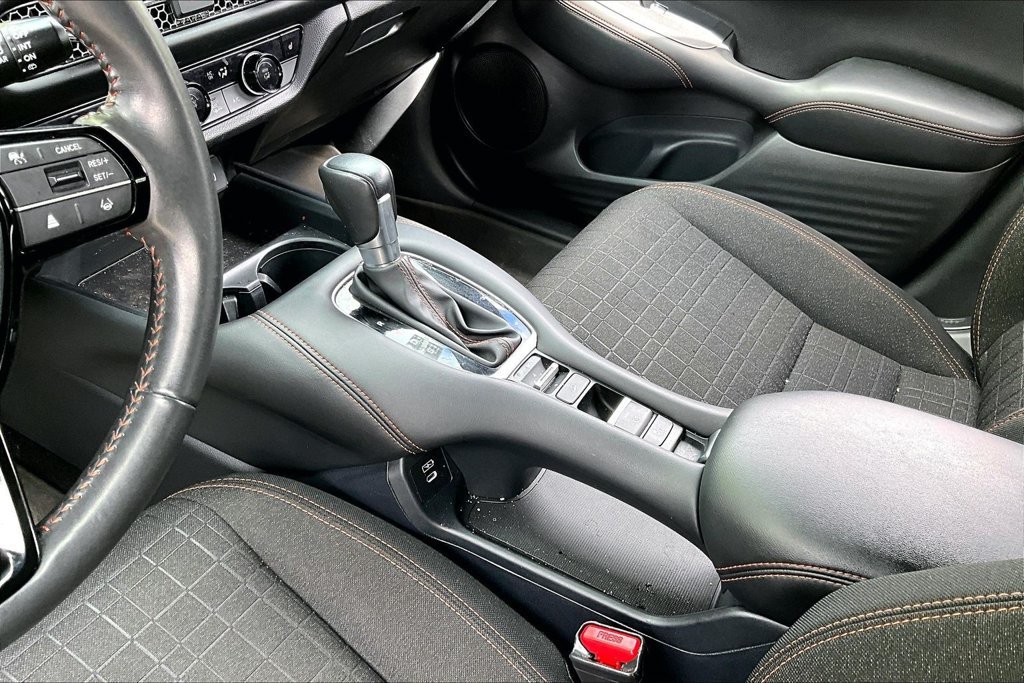 Used 2024 Honda HR-V Sport image 15