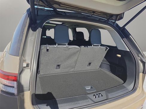 New 2026 Lincoln Aviator 2WD image 8