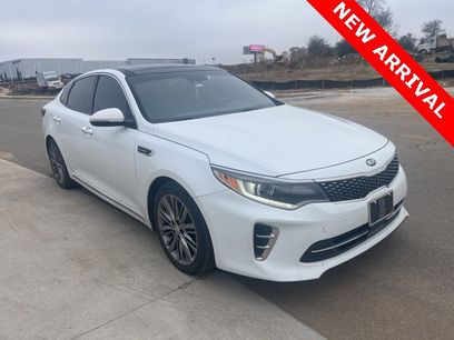 Used 2016 Kia Optima SX w/ Chrome Wheel Package