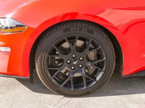 Used 2018 Ford Mustang Premium w/ Ecoboost Performance Package image 5