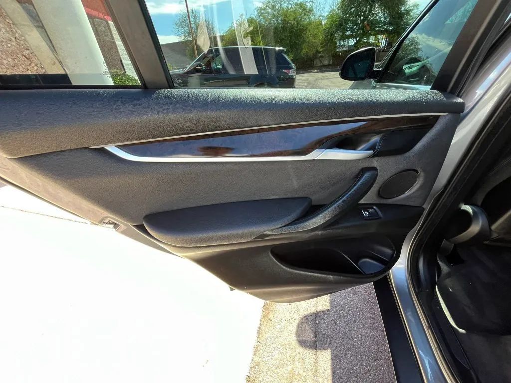 Used 2016 BMW X5 sDrive35i RWD image 12