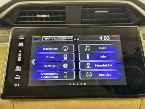 Used 2018 Honda Clarity Touring image 20