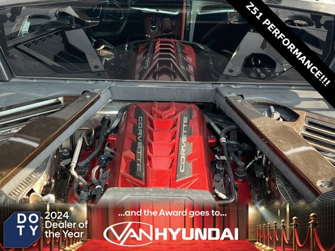 Used 2021 Chevrolet Corvette Stingray w/ Z51 Performance Package image 15