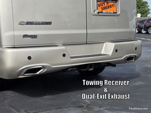 Used 2023 Chevrolet Express 2500 RWD image 17