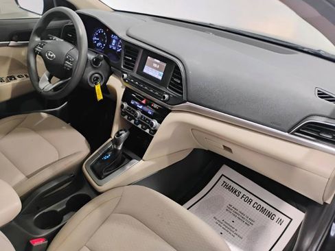 Used 2020 Hyundai Elantra SE w/ Cargo Package (C1) FWD image 26