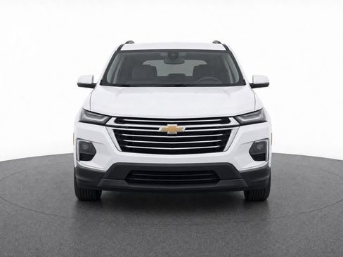 Used 2023 Chevrolet Traverse LT FWD image 6
