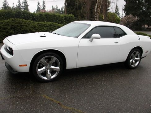 Used 2013 Dodge Challenger SXT w/ Super Sport Group image 1