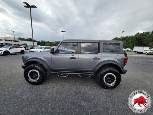 Used 2024 Ford Bronco Black Diamond w/ Sasquatch Package AWD/4WD image 3