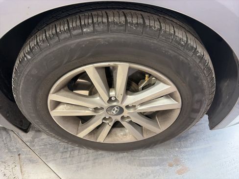 Used 2015 Hyundai Sonata SE w/ Option Group 09 image 5