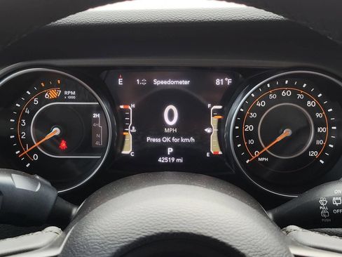 Used 2023 Jeep Wrangler Unlimited Sport AWD/4WD image 32
