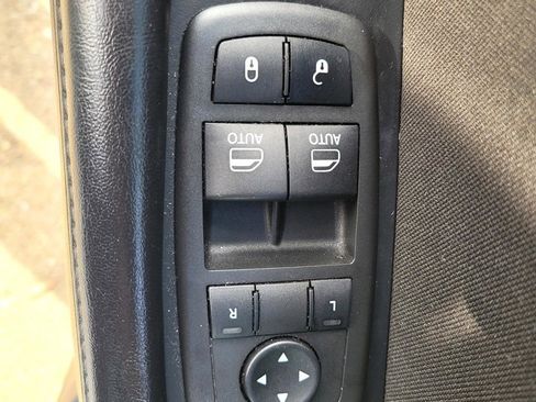 Used 2022 Dodge Challenger GT w/ Blacktop Package image 18